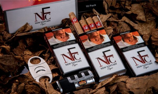 NFC 4 RED SHORT HALF CORONA - Image 2