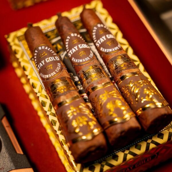 STAY GOLD 3 TROMPETA CIGARS