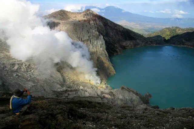 How to Get to Kawah Ijen for Backpackers